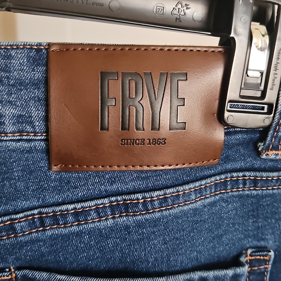 Frye Women's Straight Jeans in Dark Blue - Picture 5 of 7